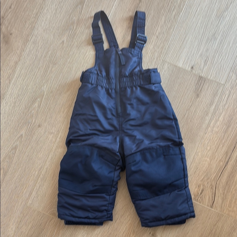 Snow pants